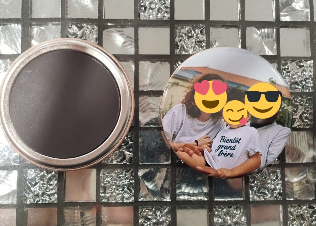 Magnet rond personnalisé avec photo de famille – idée cadeau personnalisée